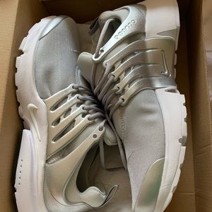 Nike Presto Silver